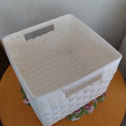 かわいい蓋つきバスケット 白 かごバッグ チョコレート 通販 7515652