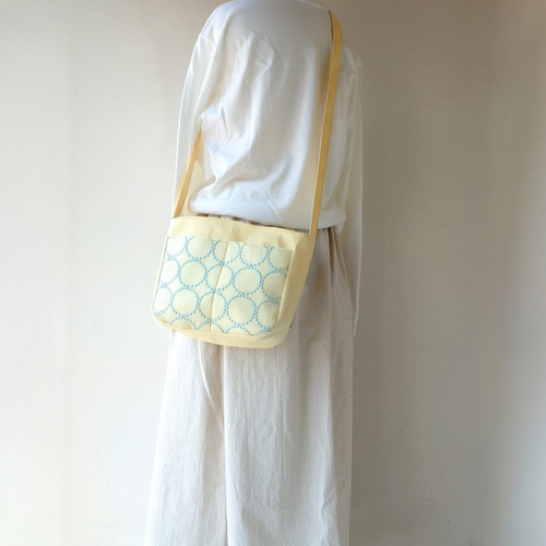 ミナペルホネン タンバリン[yellow×lightblue]とイエロー帆布