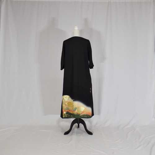 XL,上品ワンピース, 黒留袖リメイク,ワンピース,上品な和モダンドレス