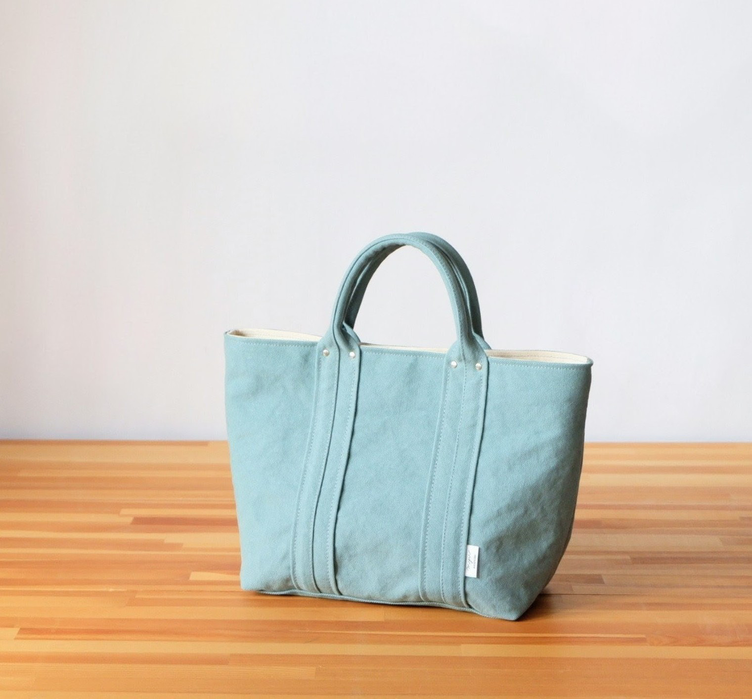 Soft canvas tote〈Breeze〉M /ウォッシュブルー トートバッグ myu