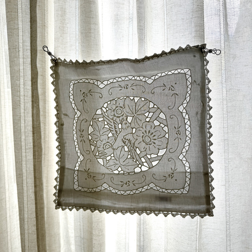 リネン 刺繍レースクッションカバー 鳥と花モチーフ 白糸刺繍 カット