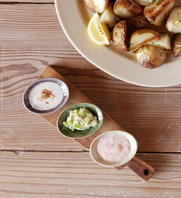 石目の小さな小さな豆楕円鉢　和モダン 1枚目の画像