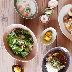 石目の小さな小さな豆楕円鉢　和モダン 6枚目の画像