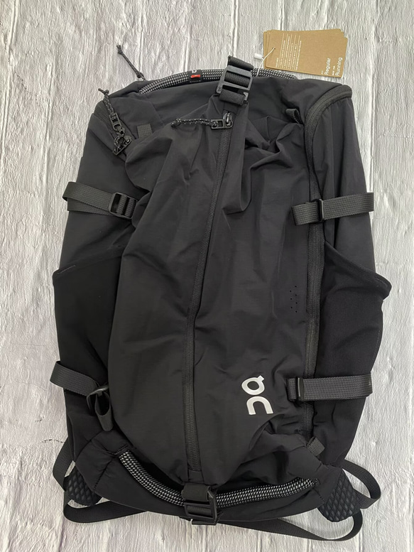 On オン Speed Pack リュックサック バックパック 30L ブラック