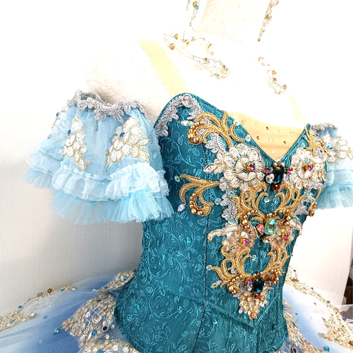 ✳️バレエ衣装USED販売✳️フロリナ（ティアラ付き）Jr〜 レンタル