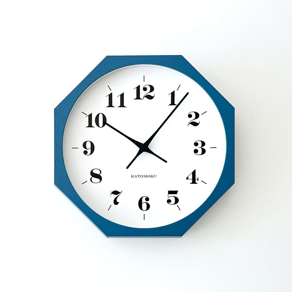 KATOMOKU muku clock 12 八角形 ブルー km-97BL8  掛け時計 木製 静か 5枚目の画像