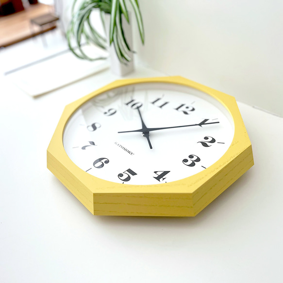 KATOMOKU muku clock 12 八角形 イエロー km-97YE8  掛け時計 木製 静か 8枚目の画像