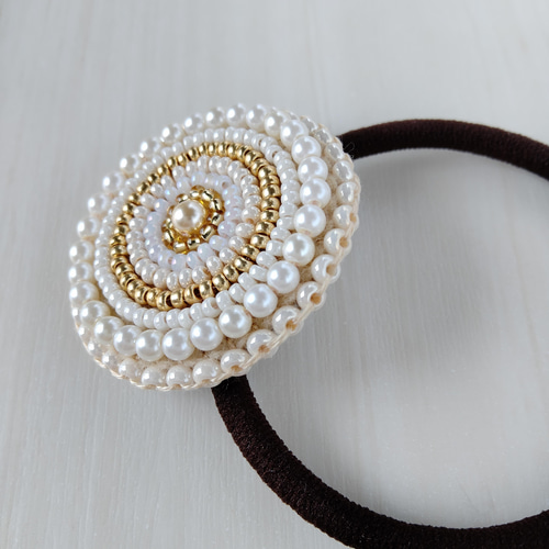 ビーズ刺繍◇ヘアゴム 002 ヘアゴム isoa/イソア 通販 2062149｜Creema