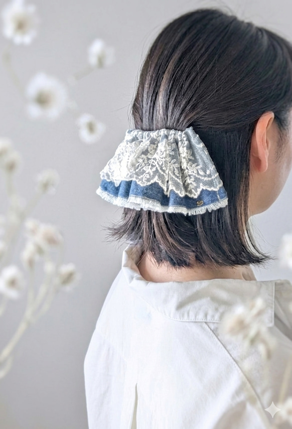 大人のための​シュシュ見えバレッタ 〜初夏色デニムと刺繍レース