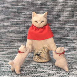 猫だって端午の節句 こいのぼりに乗った猫 江戸縮緬 その他置物 ねこ