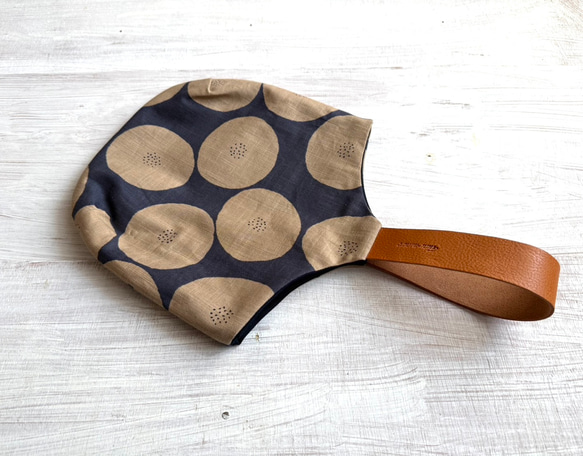 新作♡あんぱん柄♡小さいのにちゃんと主役♪ミニバック★革の持ち手が可愛い♡母の日や誕生日プレゼントにも♪ 11枚目の画像