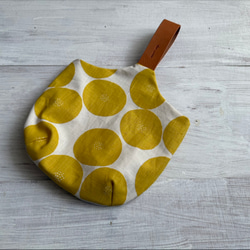 新作♡あんぱん柄♡小さいのにちゃんと主役♪ミニバック★革の持ち手が可愛い♡母の日や誕生日プレゼントにも♪ 3枚目の画像