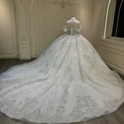 激安、チャンスをつかむ　取り外し可能袖　オフショルダー　二の腕カバー　白ホワイト　グッリター編み上げ　ブライダル海外挙式 5枚目の画像