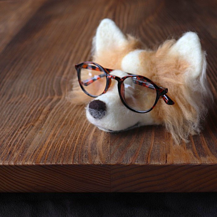 めがね置き犬【チワワ】もちむぎ