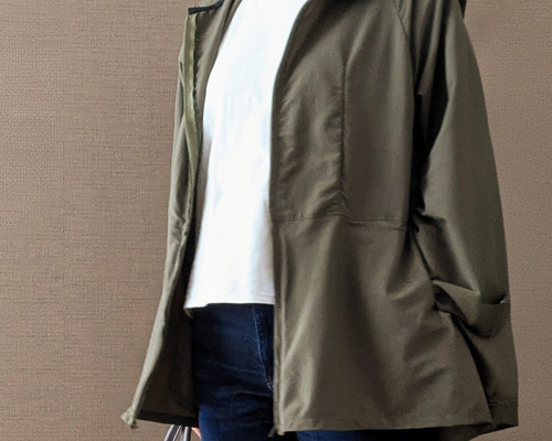 マウンテンパーカー フード付き 超撥水 カーキ色 コート N² Closet