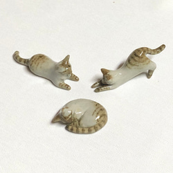 猫の箸置き三態A（キジ白） はしおき キジ白猫 陶器 箸・箸置き