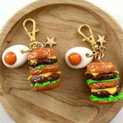 チーズバーガー フェイクフード フェイススイーツ チャーム 食品