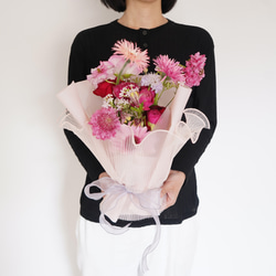 フレッシュフラワー　そのまま飾れるブーケ・ピンク S・Mサイズ　生花　花束　母の日　フラワー　母の日ギフト2026 9枚目の画像