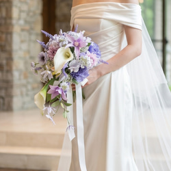 くすみブルーの優しいニュアンスカラーブーケ　結婚式　前撮り 楽天市場】ウェディングブーケ 完成品 サムシングブルーラウンドブーケ