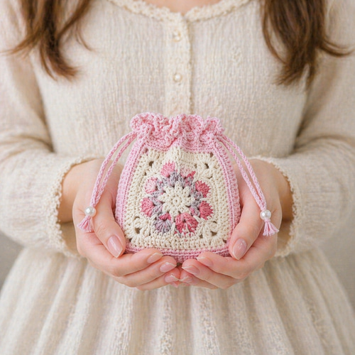 Spring Bloom Granny Pouch かぎ針編みフラワーモチーフ春色巾着小物