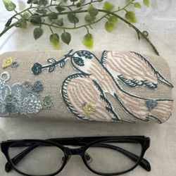 ハンドメイド♡メガネケース♡綿麻黒リーフ刺繍生地♡普通タイプ