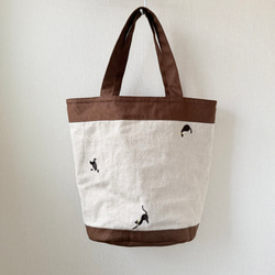 nana_koさまオーダーページ　丸底トートバッグ 丸底トートバッグ（猫刺繍） トートバッグ kohana 通販 20725992
