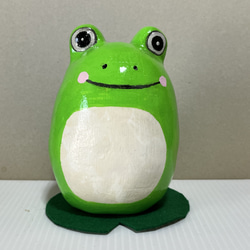 黄緑のカエル（小）置物＃11 その他置物 工房TAKA 通販 11476376