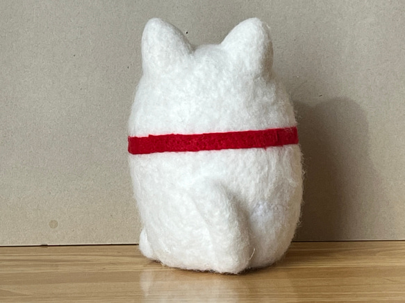 たまご型猫(白)(大)置物 5枚目の画像