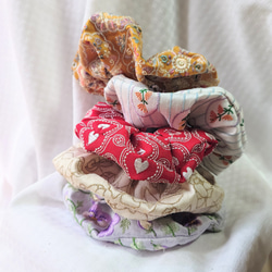 再販】シュシュ インド刺繍リボン ボタニカル 大人上品アクセサリー