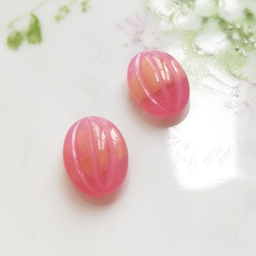 5,コーラルピンクの花柄ガラスカボッションビンテージ素材7個 1個】ヴィンテージ ミルキーピンク＆オレンジ メロン ガラス