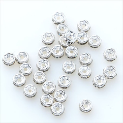 【30個】平ロンデル★4mm/ホワイトシルバー★平型 スペーサー ビーズ ブレスレット アクセサリーパーツ 2枚目の画像