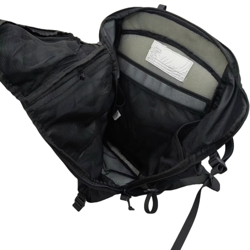 on speed pack オン スピードパック 30L ブラックリュック バック