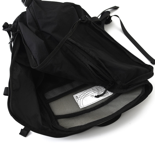 on speed pack オン スピードパック 30L ブラックリュック バック