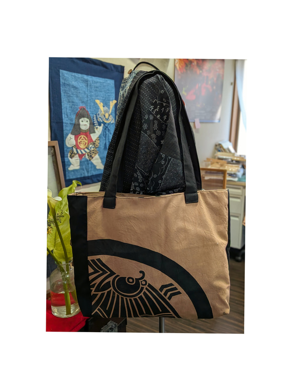 のぼり旗の柿渋染め大きめトートバッグ　　　ハンドメイド のぼり旗の柿渋染め大きめトートバッグ ハンドメイド トートバッグ