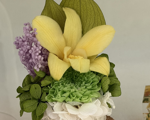 ガラスドーム仏花ミニ プリザーブドフラワー 虹工房(仏花専門店) 通販
