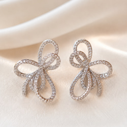 【2ct 】人工ダイヤモンド 最高品質 モアサナイト 4爪 ピアス 最高品質【2ct 】人工ダイヤモンド 最高品質 モアサナイト 4爪 ピアス