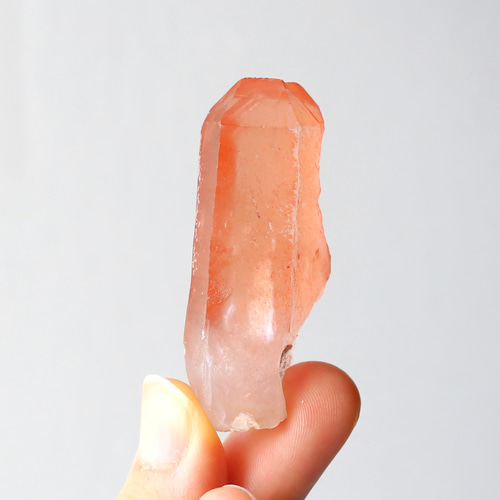 ディープピンクレムリアンシード 天然石 水晶 鉱物 一点物 クォーツ クリスタル ディープピンクレムリアンシード 天然石 水晶 鉱物 一点物 クォーツ