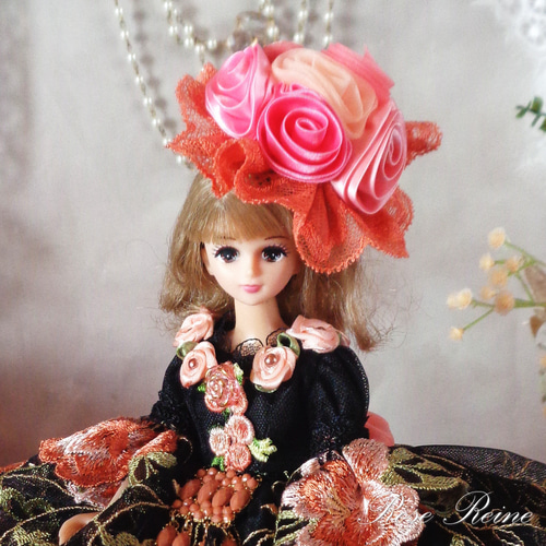 ベルサイユの薔薇 花の女王 大人の甘さ香るコーラルオーバーフリル