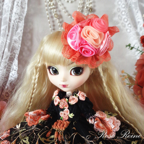 ベルサイユの薔薇 花の女王 大人の甘さ香るコーラルオーバーフリル