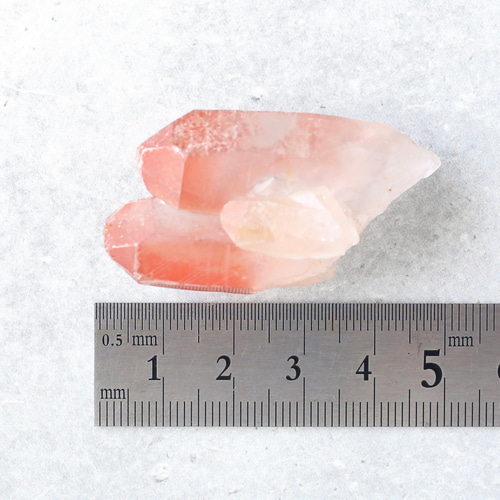 ツイン ディープピンクレムリアンシード 天然石 水晶 鉱物 一点物