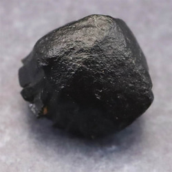 ルビー原石 パキスタン産 母岩付き 蛍光 29.0g #71776 天然石 榎本