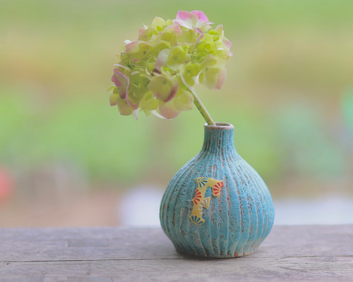 彩泥一輪挿し ブルー 一輪挿し・花瓶・花器 羽生窯 通販 20859540