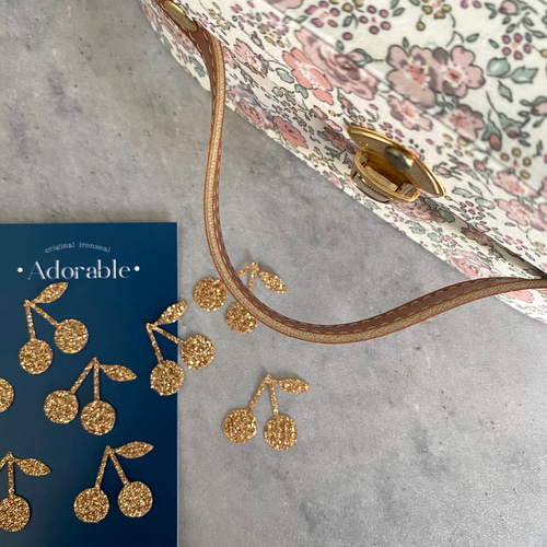 アイロンシール】サイズが選べる さくらんぼアイロンシール グリッター