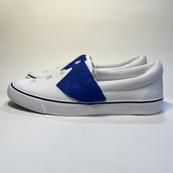 海軍藍衣領運動鞋 第4張的照片