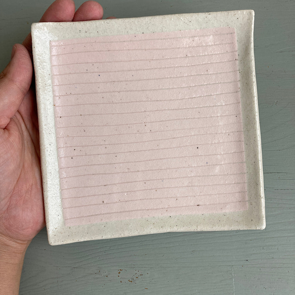 四角淡ピンク皿 2枚目の画像
