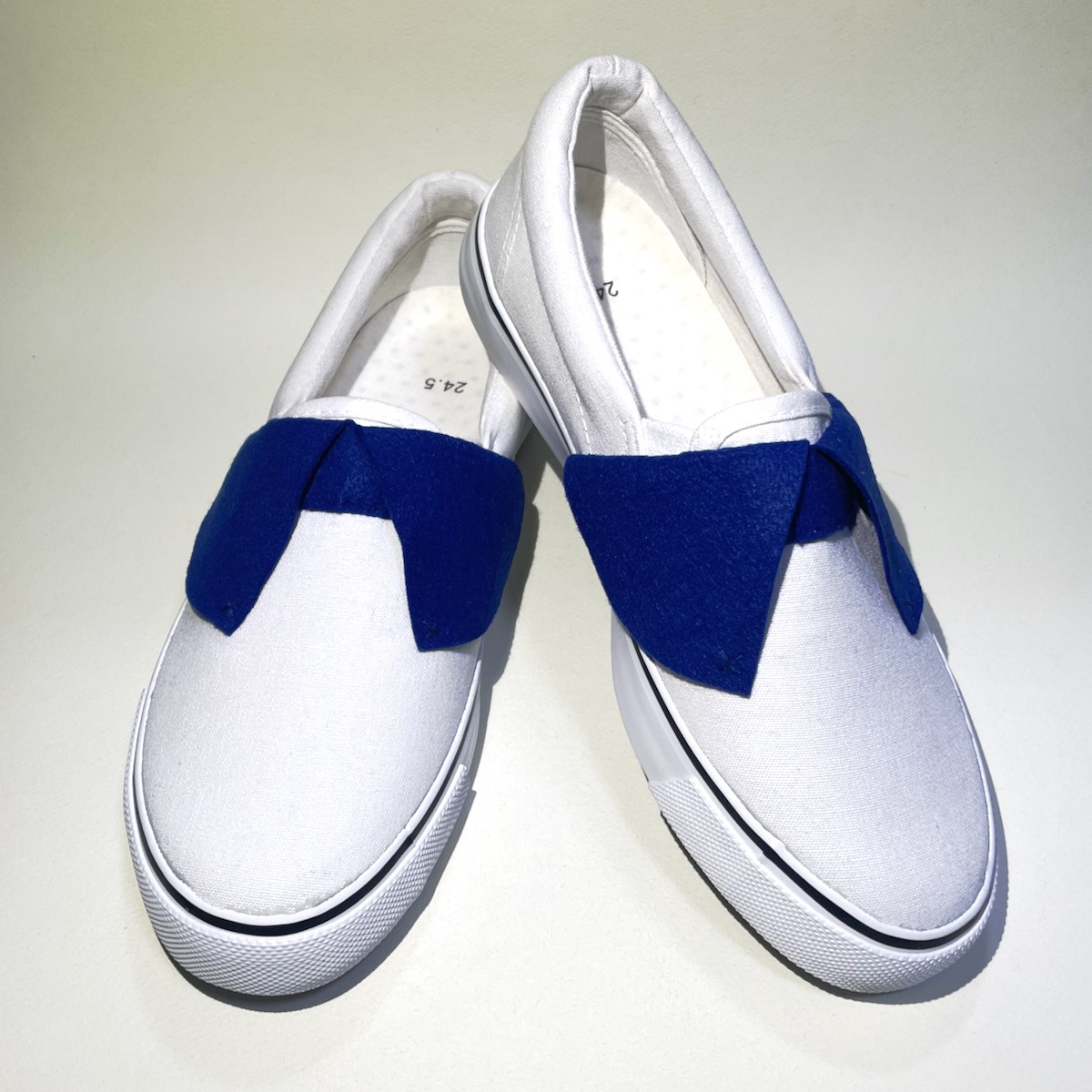 ネイビーの比翼シャツ風襟付きスニーカースリッポン (22.0cm〜29.0cm) 撥水加工ver.