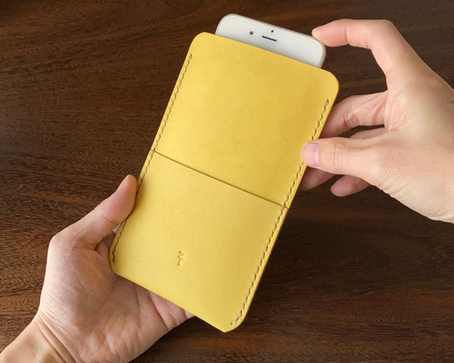 JIL SANDER レザー iPhoneケース イエロー JIL SANDER レザー iPhoneケース イエロー 【公式通販】