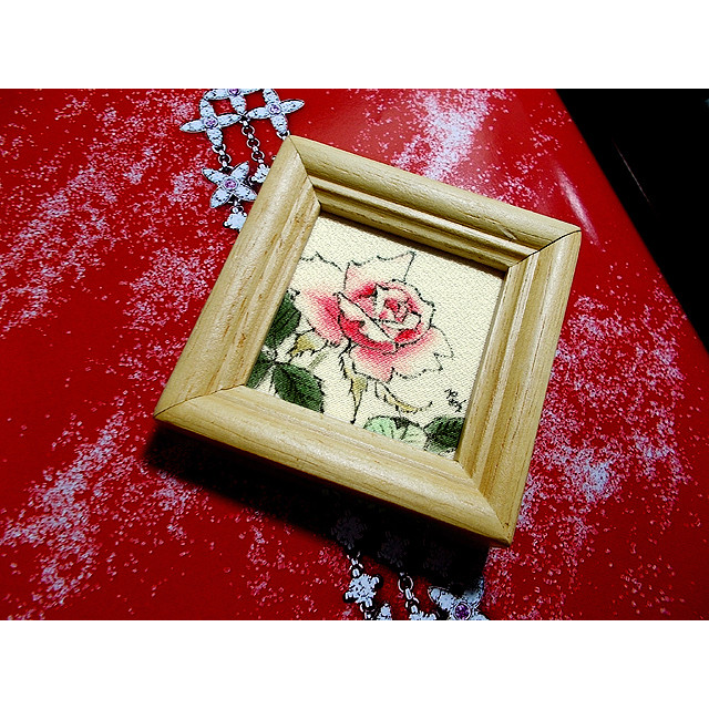 小さな展覧会シリーズ（染額）（ピンクの薔薇一輪） 絵画 Naruse 通販