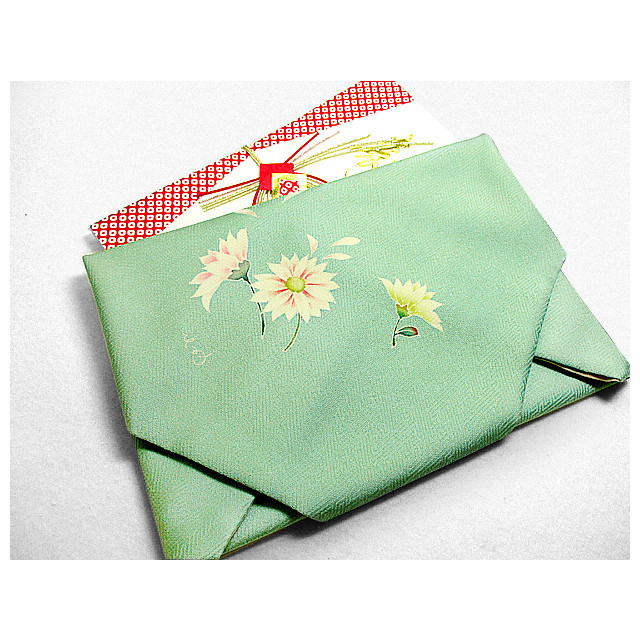 祝い袱紗（マーガレットの花）（青緑色）