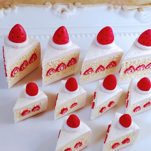 香りがする！親子ストロベリー ショートケーキのネックレス